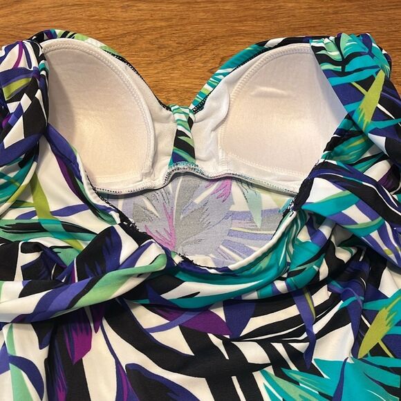 Slimshaper Blue and Purple Bustier Tank Swim Top - Picture 5 of 7